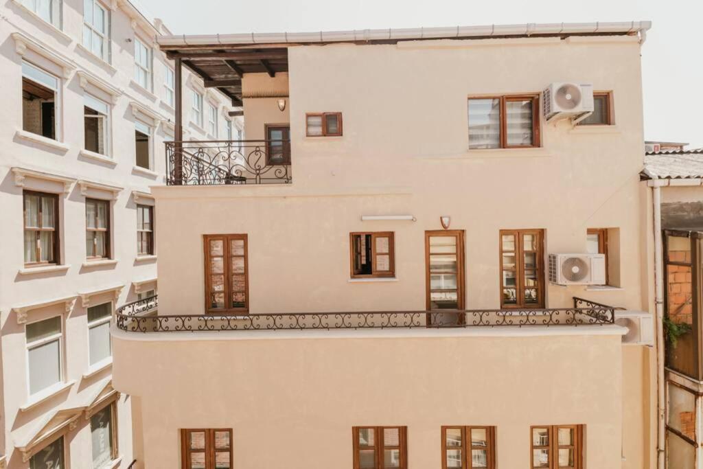 Galadoo Suites 4Th Floor Стамбул Екстер'єр фото